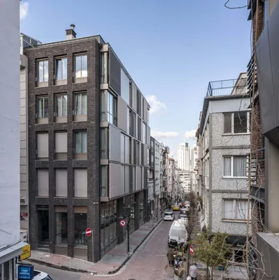 Nur Apartmanı