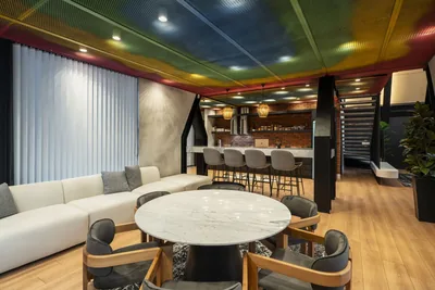 Penthouse XL