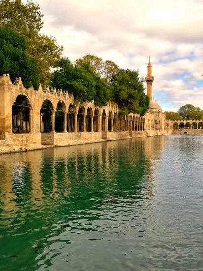Halil-ür Rahman Camii