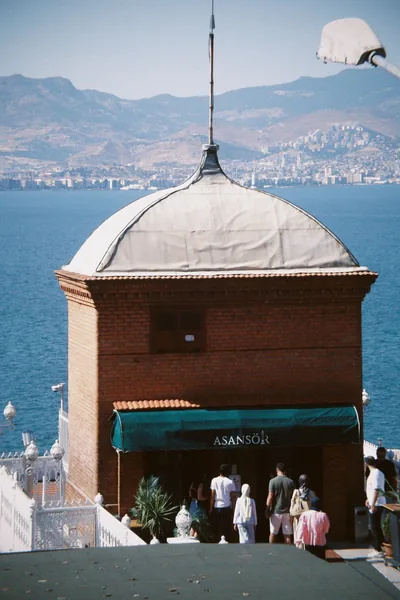 Tarihi Asansör