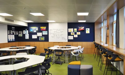 Üsküdar Amerikan Lisesi İç Mekan Yenileme Projesi