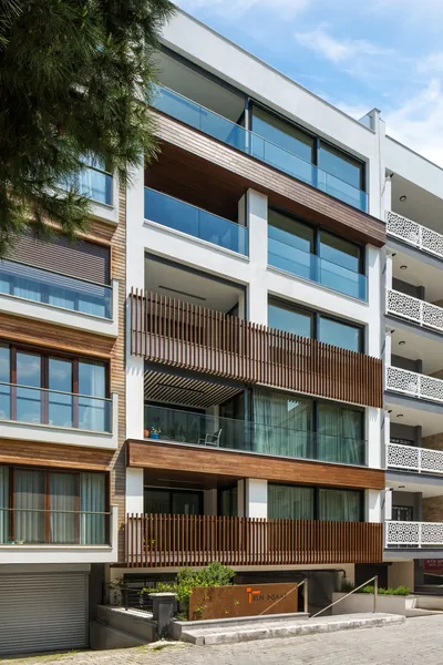 Defne Apartmanı