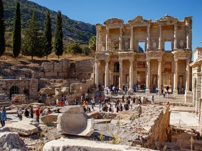 Celsus Kütüphanesi