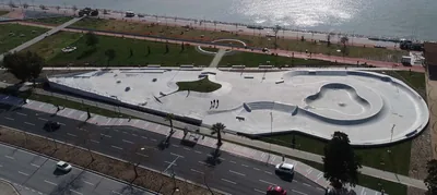 Bostanlı Kaykay Parkı