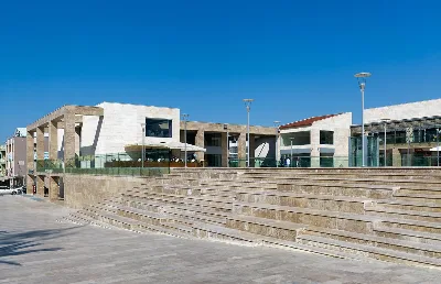 Urla Kent Meydanı Çarşı