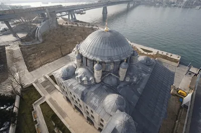 Azapkapı Sokullu Mehmed Paşa Camii