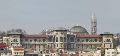 İstanbul Erkek Lisesi (Düyun-u Umumiye Binası)