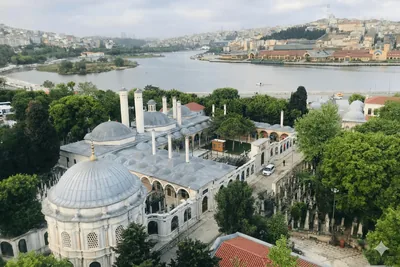 Mihrişah Valide Sultan Külliyesi