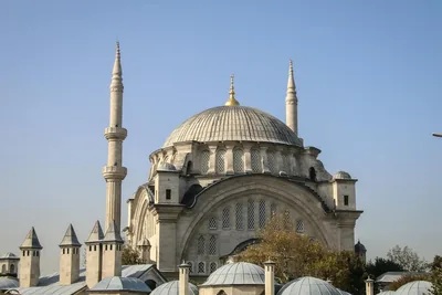 Nuruosmaniye Camii