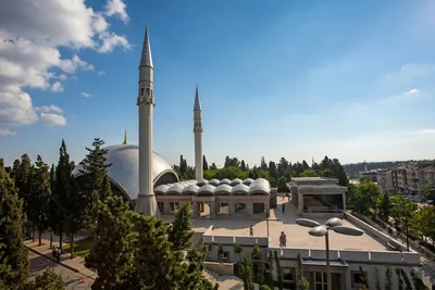 Şakirin Camii